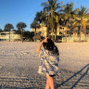 Meet your Posher, Carley